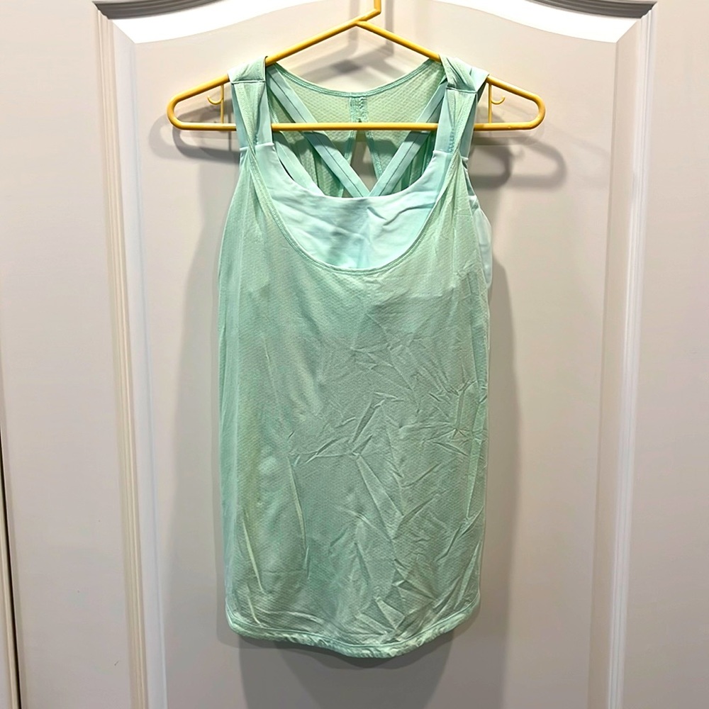 Lululemon combo tank & bra